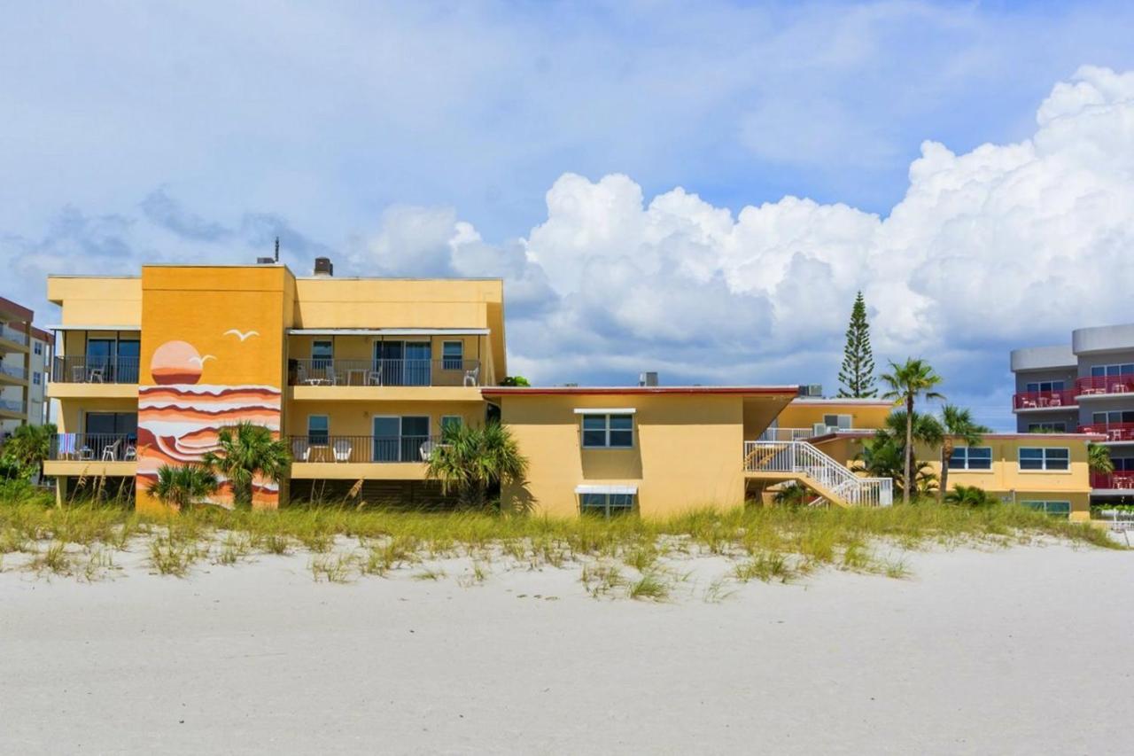 256 Surf Song Resort St. Pete Beach Exterior photo